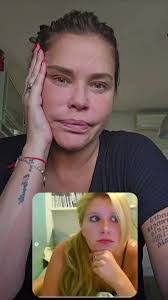 Rose Velez's Instagram, Twitter & Facebook