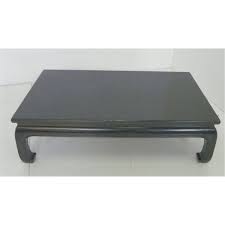 If you want to download a picture in high resolution click here. Mid 20th C Chinese Black Lacquer Coffee Table