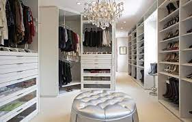 Small walk in closet for women. 40 Incredible Walk In Wardrobes For Women Photos Home Stratosphere