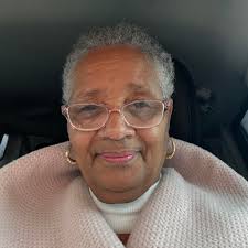 Is Pam's boyfriend working with the girl with missing edges?