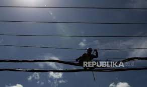 We did not find results for: Batas Usia Pensiun Pekerja Digugat Ke Mk Republika Online