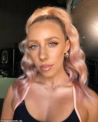 Sierra was born in philadelphia but raised in orlando, florida. The Now Obsolete Instagram Hatred Page Targeting Influencer Sarah S Day London News Time