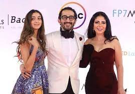 منى زكي لابنتها لا أحد يمتلك جسدك حتى زوجك. Hv6nwbjxjau Zm