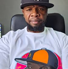 Spencer Dinwiddie reacts to Kyle Kuzma's Twitter rant. 🗣️