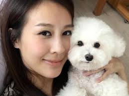 Mandy Cho pregnant with third child