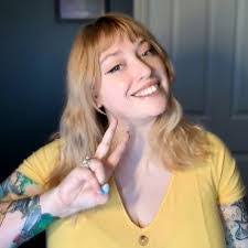 Alice Susan's Instagram, Twitter & Facebook