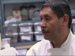 Tercero por la forma de cocinar de los supuestos chefs; Pesadilla En La Cocina Usa
