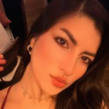 Sandy Mora (@sandymoraa) • Instagram photos and videos