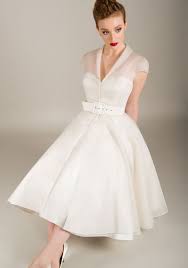 Robe De Mariee Longue En Organza Et En Satin Longue Mariee Organza Satin Wedding Dress Organza Retro Wedding Dresses Vintage Wedding Guest Dresses