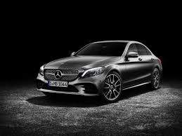 Das fahrwerk ist sportlich abgestimmt und könnte somit noch dynamischer als sein viertüriger bruder werden. Die Neue Mercedes Benz C Klasse Limousine Und Das Neue T Modell Bestseller Neu Aufgelegt Daimler Global Media Site