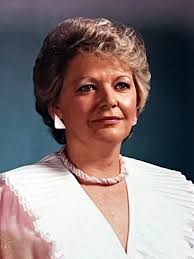 Peggy Sanders Obituary