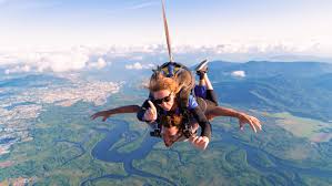 Christopher swales had been gifted the jump by his wife deborah for. Skydive Australia Cairns Skydiving Experience Kkday