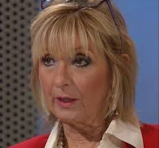 Angela Dee's Instagram, Twitter & Facebook