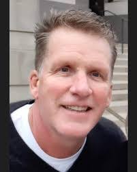 Larry Warman's Instagram, Twitter & Facebook