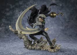 Sir crocodile is one of the longest running and most noteworthy primary adversaries of the series, as he was the first enemy to hand luffy a complete and utter defeat, as well as one of only two who has defeated luffy more than once. One Piece Sir Crocodile Figur Allblue World Anime Figuren Shop Jetzt Hier Online Bestellen