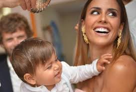 As imagens do batizado do filho mais novo de carolina patrocínio. Carolina Patrocinio Mostra Batizado Do Filho Mais Novo Fotos