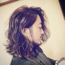 メンズ髪型ロングヘアのおしゃれアレンジ30選伸ばし方や結び方は
