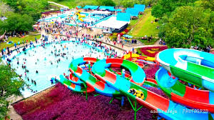 Selain waterboom bojongsari indramayu, ada juga wahana wisata taman air yang juga terkenal di indramayu seperti. Waterpark Perdana Di Kabupaten Barru Diana Waterpark By Ahmad Alimin