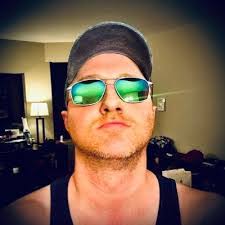 Steve Rustad's Instagram, Twitter & Facebook