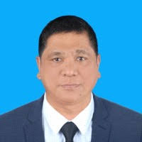 100+ perfiles de «Navarro»