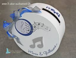 Epingle Par Michaela Gude Sur Kartenideen Anniversaire Musique Deco Mariage Theme Musique Decoration Urne Anniversaire
