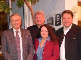 Das heisst, es haben sich fast 40 ich habe viele für das thema familie begeistern können und bin wirklich stolz darauf, dass. Ottobrunn Cdu Politiker Wolfgang Bosbach Zu Gast Landkreis