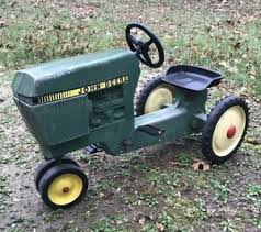 Prices subject to change without notice. Vintage Original Ertl John Deere Model 520 Pedal Car Tractor Made Usa Unrestored Ebay