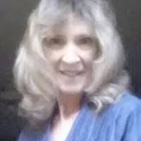 Fran Benoit's Instagram, Twitter & Facebook