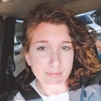 Leslie Conner's Instagram, Twitter & Facebook