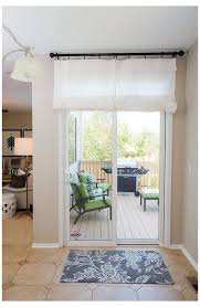 They are oversized panels with varying widths and consistent overlapping. 30 Elegant Sliding Glass Door Curtain Window Treatment For Sliding Glass Door Ideas Windowtreatmentforslidingglassdoorideas 30 Elegant Patio Glas Doors