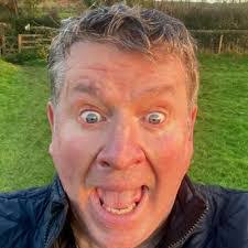 Sarah Rowden's Instagram, Twitter & Facebook