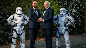  Star Wars Wedding Stormtroopers Dance At Kevin Golding And Mark Lobert S Reception The Advertiser