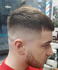 40 Trendy Caesar Haircuts For Men Recommended By Top Barbers Caesar Haircut Cool Hairstyles For Men Haircuts For Men