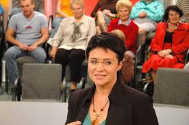 She started her career in the rmf radio. Ewa Drzyzga Chce Miec Corke