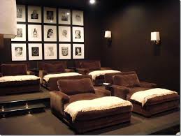 20 Stunning Home Theater Rooms That Inspire You Decoholic Home Theater Seating Home Theater Rooms Home