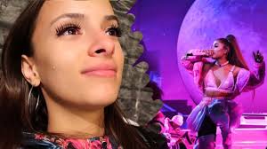 The official pov lyric and dance video by ariana grande. Vidyah Ariana Grande Na Zhivo Dva Pti Sweetener World Tour Youtube