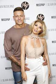 Pin On Blonde Sex Bombshells