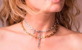 Trendschmuck Der Saison Gliederketten Woman At Extravagance meets playfulness, classic meets modern, handicraft meets new techniques: