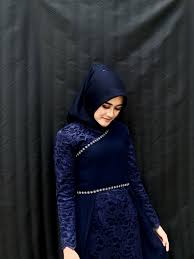435 best trdnl kbya images batik kebaya kebaya batik dress. Model Baju Perpisahan Cara Golden