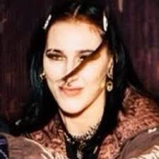 Carly Lee (@BritainBaby4L)