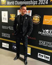 ✨ You don't pay for the hour, You pay for the value that a Professional  brings to the hour ✨ @iamangelomastrangelo Master Trainer Sports  Nutritionist Life Coach Weight Management Specialist Exercise Therapy