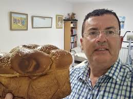 Where is the best place to get challah for shabbos in Jerusalem?