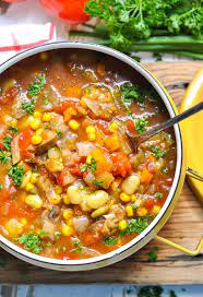 A Light And Healthy Homemade Summer Vegetable Soup Can Be Made In The Instant Pot Vegetarian Crockpot Recipes Summer Crockpot Recipes Homemade Vegetable Soups