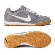 Nike air huarache acg packnike air max 360 women's shoesnike air force 1 lo nylon,jordan 8.0 salenike football boots 9.5. Futsal Nike Sb Gato Shopee Malaysia