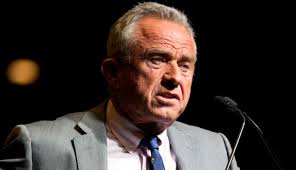 Ish-presidenti Trump shton sulmet personale ndaj kandidatit të pavarur  Robert F. Kennedy Jr.