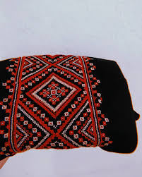 Find designs for less in all machine formats. Kultivaciya Cultivation Ukrainian Embroidery Pattern On Dress Ukraine Ukrainian Ukrainianembroidery Dress Embroidereddress Handembroidery Crossstich Crossstichpattern Facebook