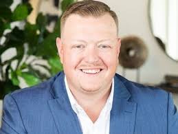 2000 SW Sterling Dr, Lees Summit, MO 64081