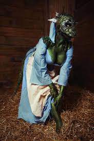 Lusty Argonian Maid Cosplay Skyrim Cosplay Furry Girls Female Fursuit