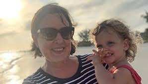 Krista Hays's Instagram, Twitter & Facebook