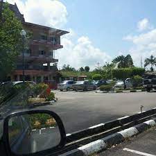 18, seksyen 8, jalan rasathurai, 44000 kuala kubu bharu, selangor darul ehsan. Pejabat Daerah Dan Tanah Hulu Terengganu Kuala Berang Terengganu